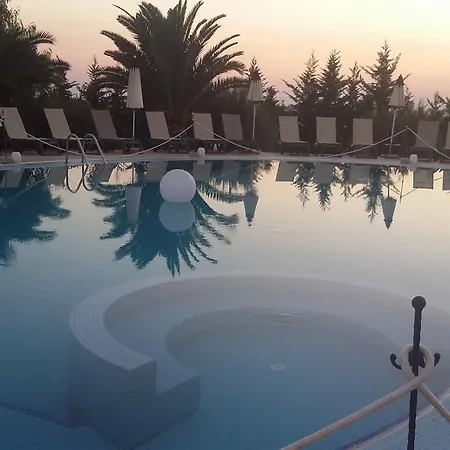فندق Casale Dei Consoli 3*